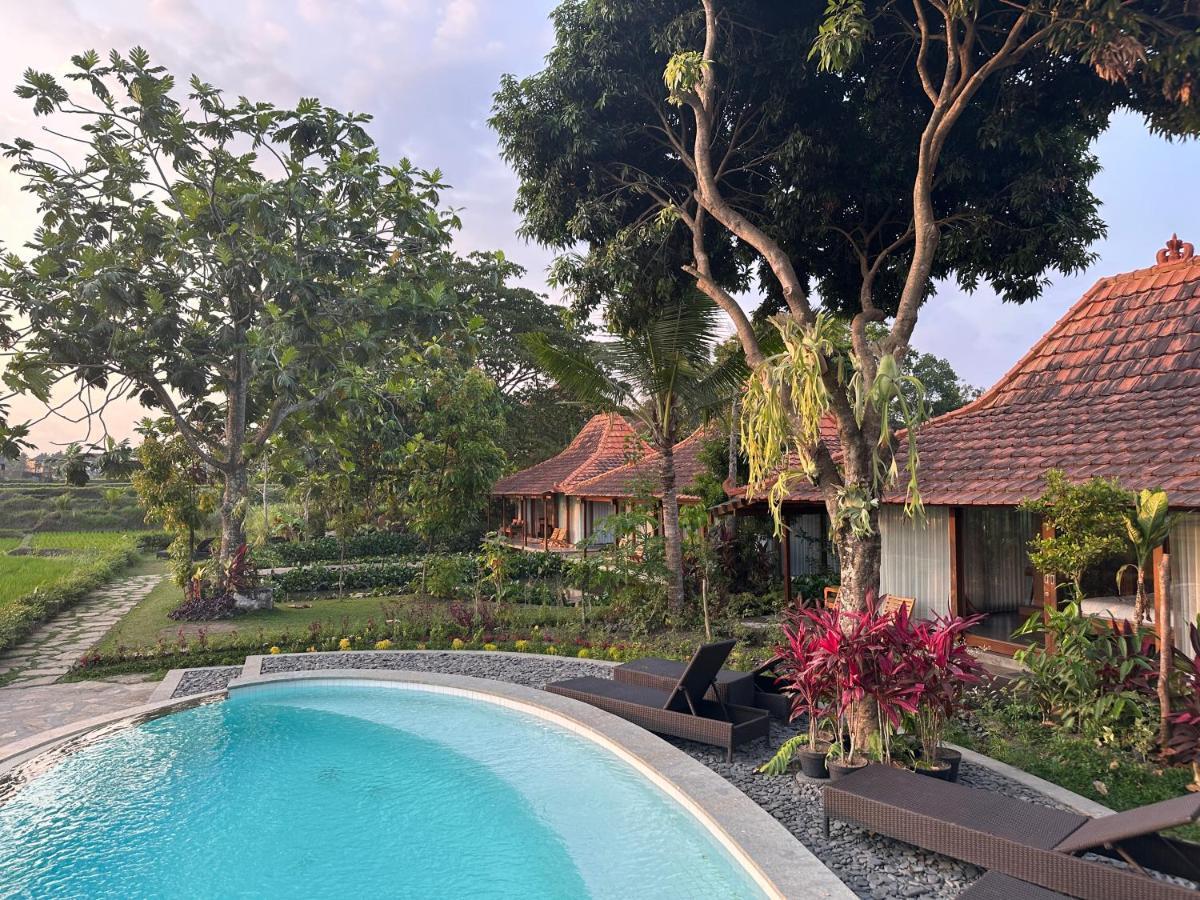 Griya Kcb Villa Ubud  Exterior photo